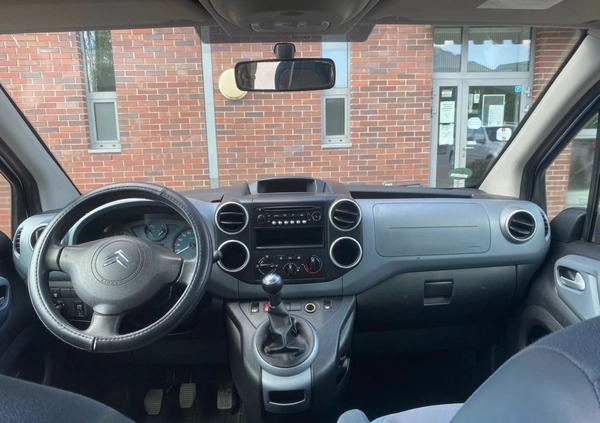 Citroen Berlingo cena 23900 przebieg: 179405, rok produkcji 2010 z Lubaczów małe 137